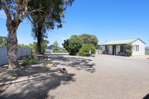 Moonta Bay Accommodation - Holiday Find 5