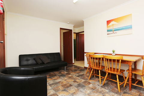 Moonta Bay Accommodation - Holiday Find 8