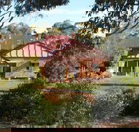 Pierrepoint Wines Bed  Breakfast - Holiday Find