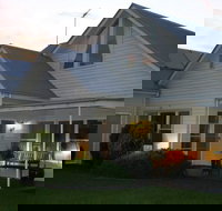 Ruby's Queenscliff - Holiday Find