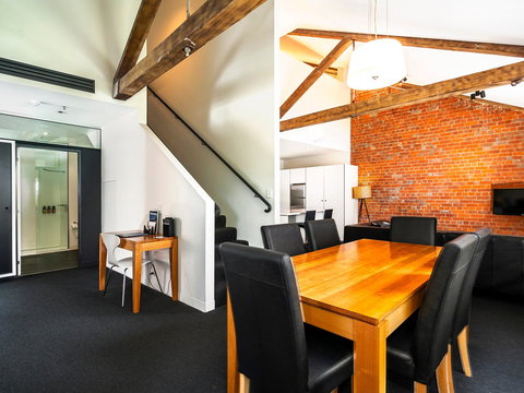 Sullivans Cove Apartments - Gibsons Mill - Holiday Find 12