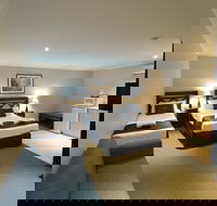 Wattle Grove Motel