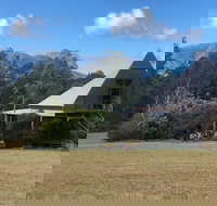 Wobbly Boot Estate - Holiday Find