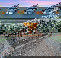 Abbotsford Country House - Holiday Find