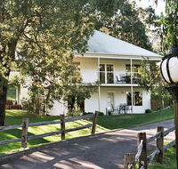 McMillans Of Metung Resort - Holiday Find