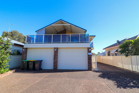 Anglers Abode - Holiday Find 0