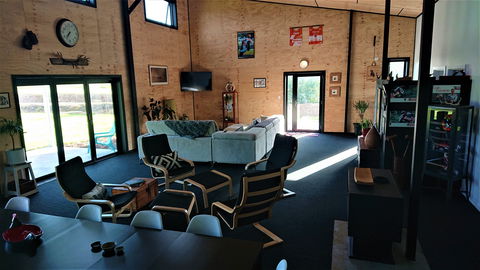 Bed In A Shed Tasmania - Holiday Find 1