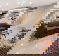 City Edge Dandenong Apartment Hotel