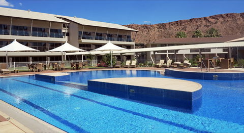 Crowne Plaza Alice Springs Lasseters - Holiday Find 0