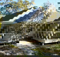 Hooked Inn Cottages - Holiday Find