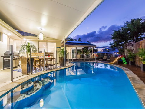 Laguna Bay Broadbeach - Vogue Holiday Homes - Holiday Find 2