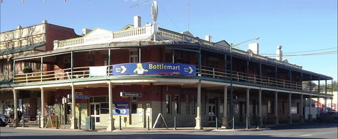 Murrumbidgee Hotel - Holiday Find 0