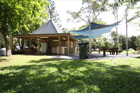 NRMA Cairns Holiday Park - Holiday Find 2