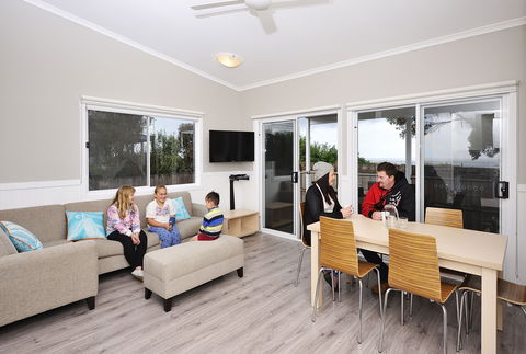 NRMA Portland Bay Holiday Park - Holiday Find 2