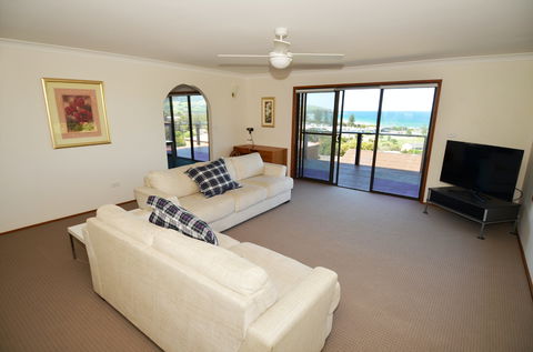 Ocean Vista - Holiday Find 1