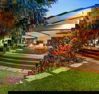 Pavilion Two at Broken Head - exclusive beachfront - Holiday Find