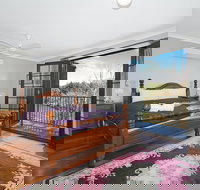 River Verse - Holiday Find