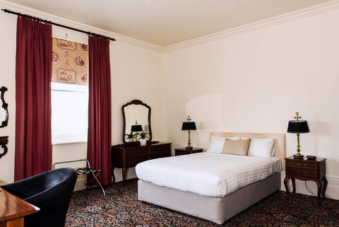 The Mount Gambier Hotel - Holiday Find 1