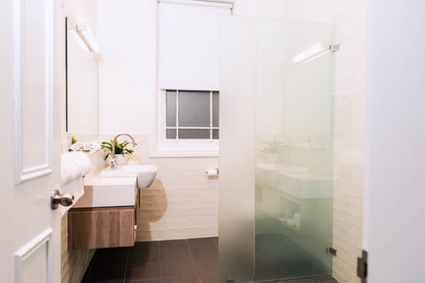 The Mount Gambier Hotel - Holiday Find 2