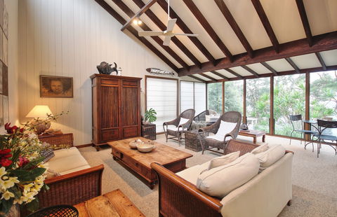 The Beach House  Jervis Bay - Holiday Find 1