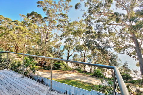 The Beach House  Jervis Bay - Holiday Find 2