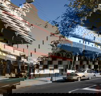 Victoria Hotel Accommodation - Holiday Find