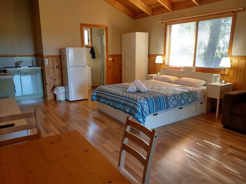 Blue Wren Haven - Holiday Find 1