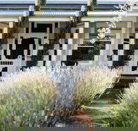 La Maison St Arnaud BB - Holiday Find