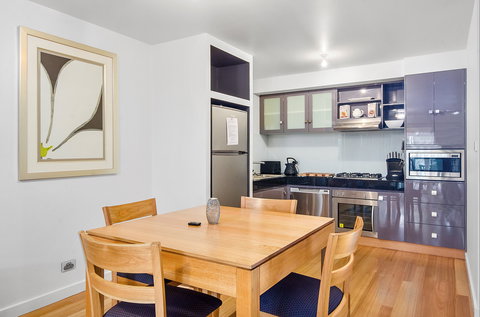 Mt Gambier Apartments - Holiday Find 1