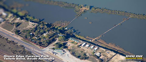 Rivers Edge Caravan Park - Holiday Find 1