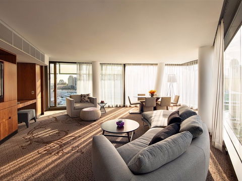 The Darling - Holiday Find 0