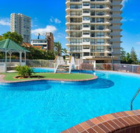 ULTIQA Beach Haven on Broadbeach - Holiday Find
