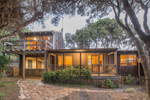 Yallingup Beach House - Holiday Find 0