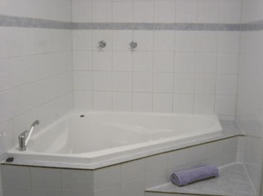 Albany Apartments - Holiday Find 1