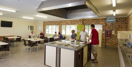 Urunga Heads Holiday Park - Holiday Find 1