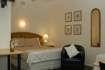 Bermagui Motor Inn - Holiday Find 1