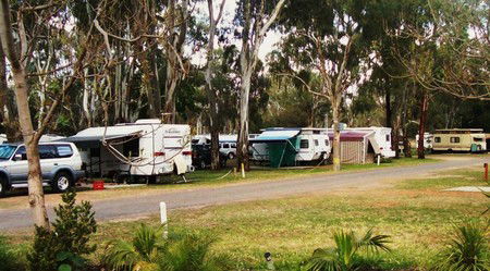 Buronga Riverside Tourist Park - Holiday Find 0