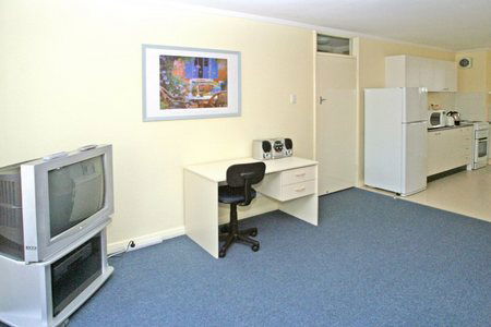 Como Apartments - Geraldton - Holiday Find 1