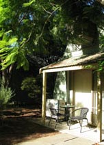 Jandakot Airport Chalets - Holiday Find 3