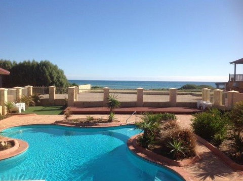 Seaspray Beach Holiday Park - Holiday Find 2