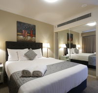 Antonas Verandah Apartments - Holiday Find