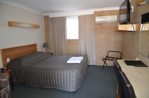 Alexander Motor Inn Moree - Holiday Find 2