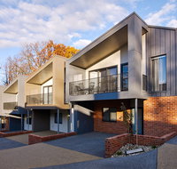 Art House Townhouses - Holiday Find