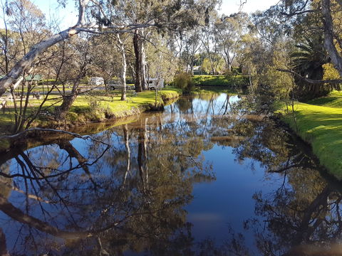 Euroa Caravan Park - Holiday Find 1