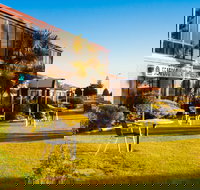 Lacepede Bay Motel  Restaurant - Holiday Find
