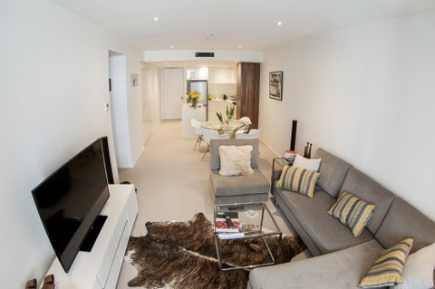 Manhattan - Canberra Executive Apartments - Holiday Find 0