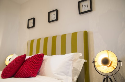 Manhattan - Canberra Executive Apartments - Holiday Find 1