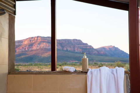 Rawnsley Homestead - Holiday Find 1