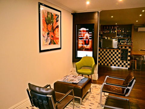 The Waverley International Hotel - Holiday Find 1