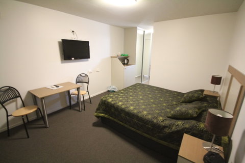 The Mornington Inn Hotel Motel - Holiday Find 0